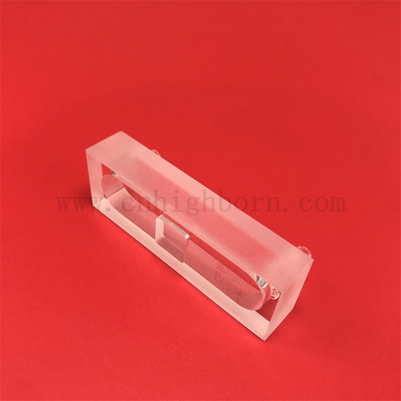 Ambiente personalizzato Precision Micro Quartz Cuvette Flusso di vetro ottico attraverso la cellula