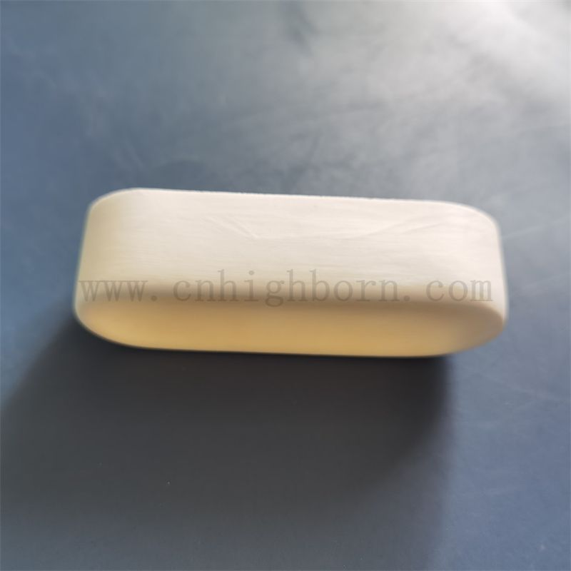 Resistente alla temperatura ad alta temperatura 99% Al2O3 Filting ceramico fusione in barca in allumina crogiolo crogiolo