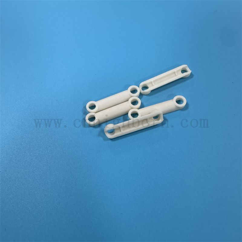 Qual è la differenza tra ZTA e allumina?