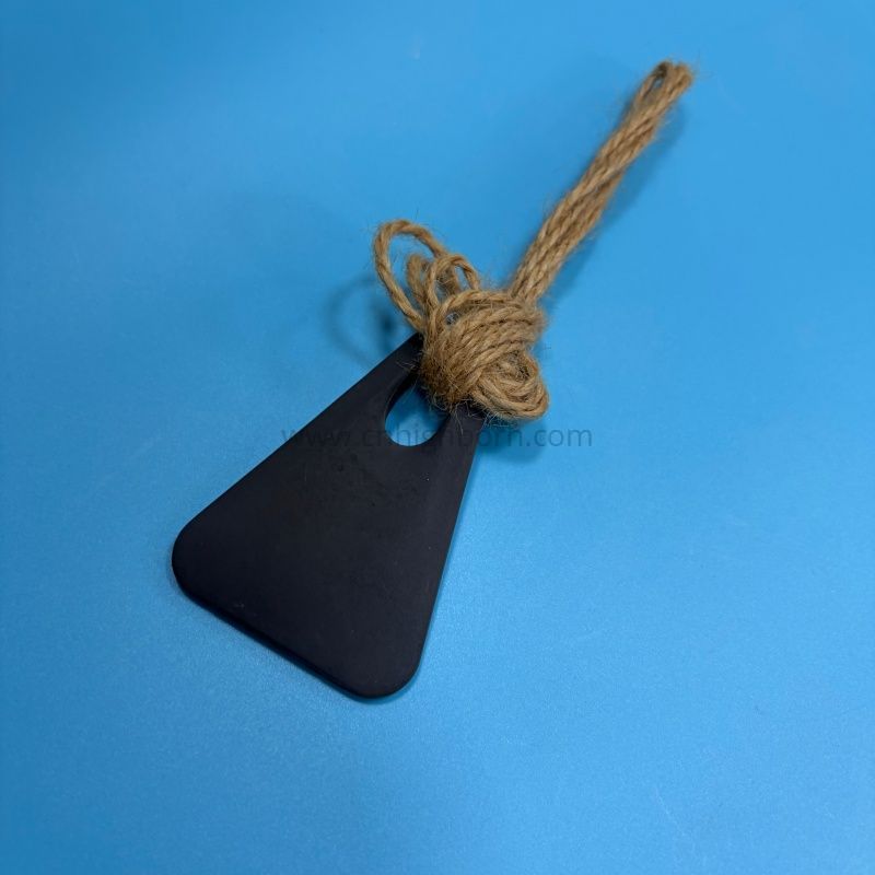 Ciondolo con olio essenziale in ceramica