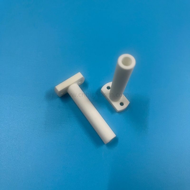 Isolante a tubo cavo in ceramica T allumina Al2O3 al 95%.