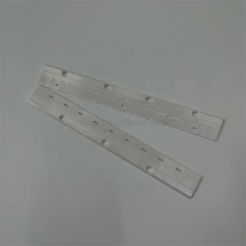 Piastra industriale in zirconio stabilizzato con ittrio con isolante per fori