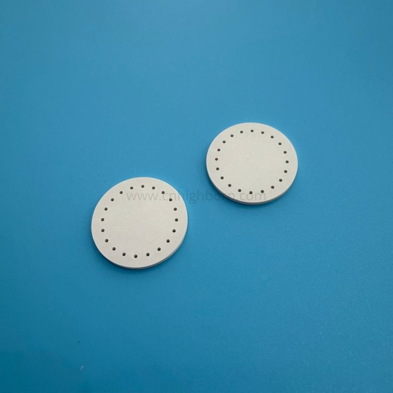 Wafer ceramico in nitruro di boro con foglio isolante circolare poroso