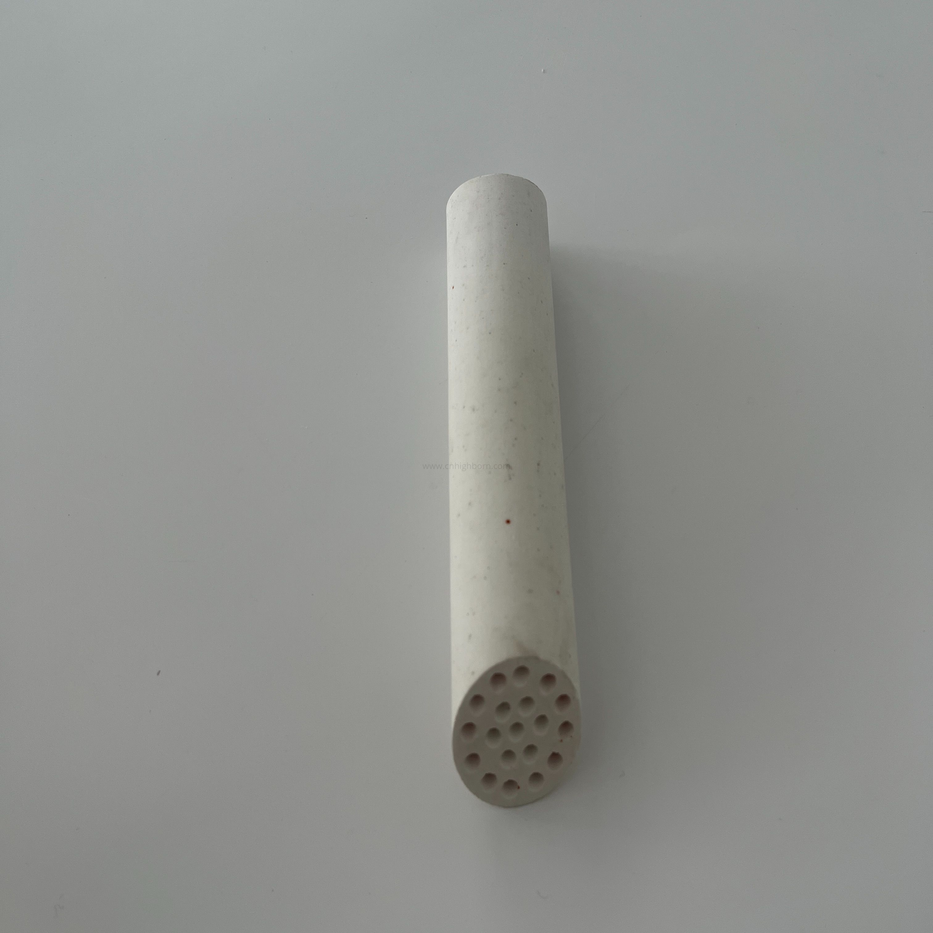 Tubo con membrana ceramica in allumina Al2o3 a flusso incrociato
