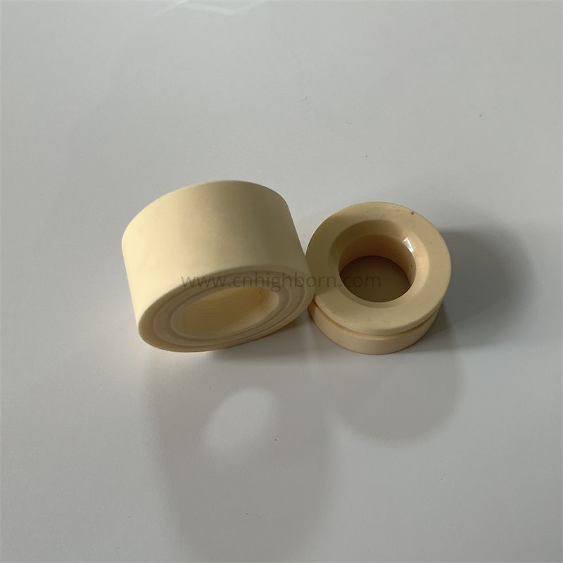 Anello in ceramica di allumina