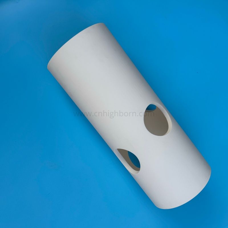 Tubi porosi in allumina al 95% personalizzati Tubi in ceramica Al2O3