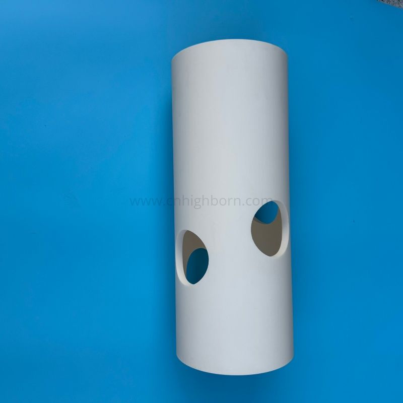 Tubi porosi in allumina al 95% personalizzati Tubi in ceramica Al2O3