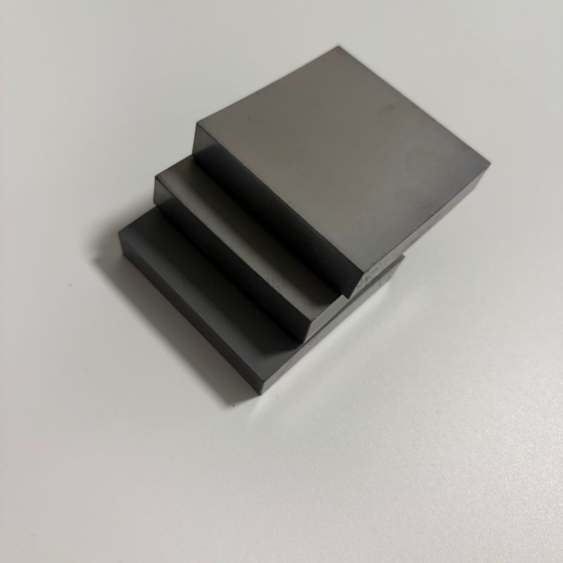 Pannello in ceramica strutturale resistente agli urti SiC di dimensioni personalizzate