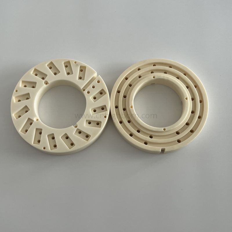 Anello scanalato in ceramica allumina Al2O3 al 99% lavorato a CNC