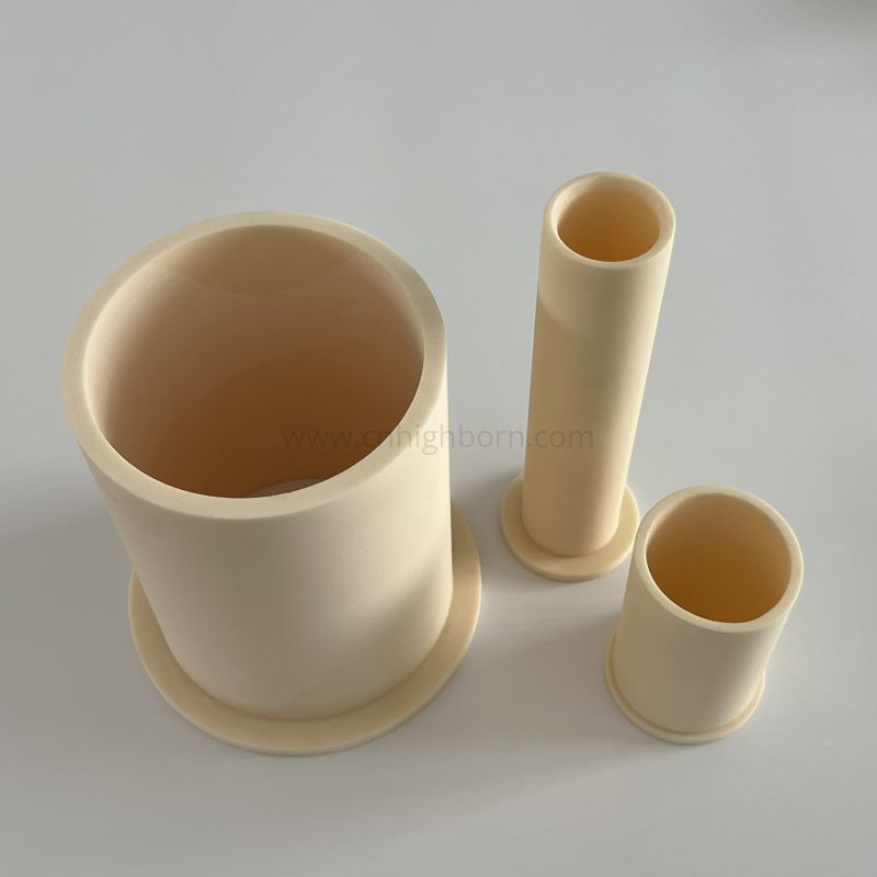 Tubo flangiato in allumina industriale per tubi in ceramica Al2O3 al 99%.